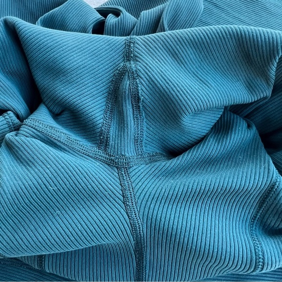 OFFLINE By Aerie Flared Leggings Women Size S/P - Picture 5 of 10